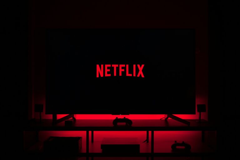 Netflix lettering