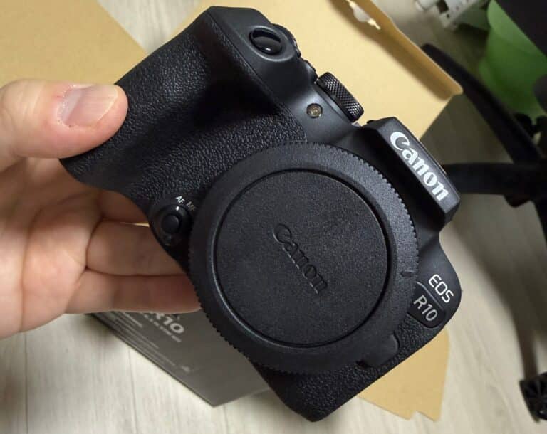 EOS R10 BODY