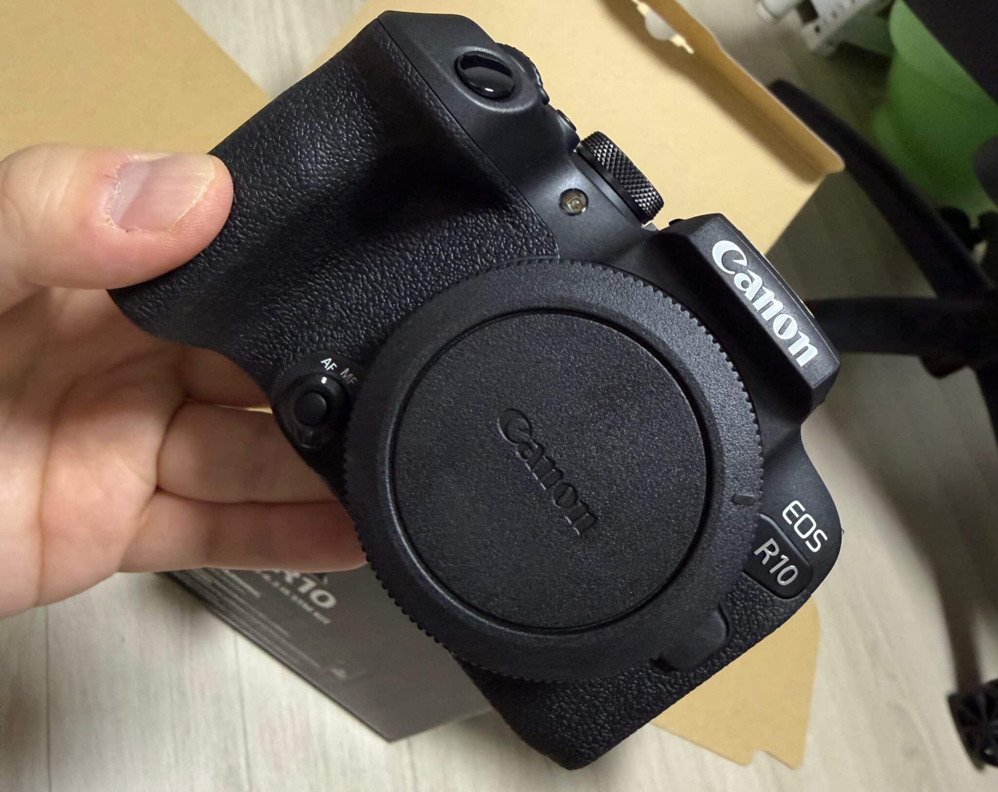 EOS R10 BODY